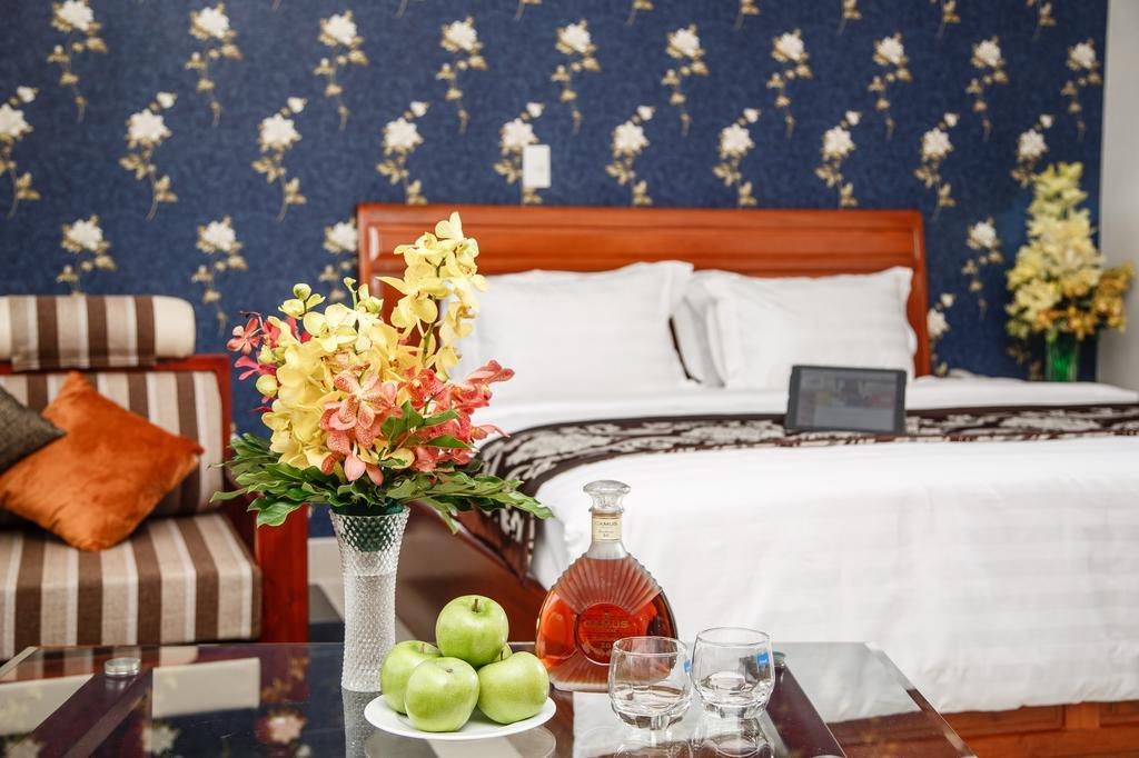 Long Bao Chau Hotel Thu Dau Mot Экстерьер фото