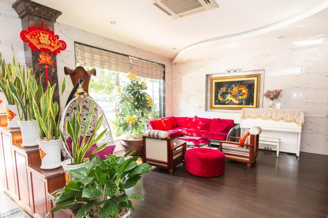 Long Bao Chau Hotel Thu Dau Mot Экстерьер фото